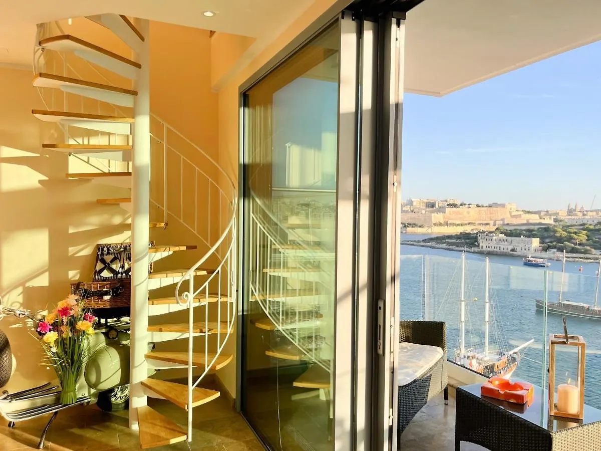 Unique Seafront Triplex Penthouse With Panoramic Bedroom & Rooftop Jacuzzi Overlooking Valletta Sliema Malta
